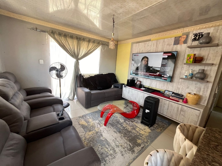 3 Bedroom Property for Sale in Pinehaven Free State